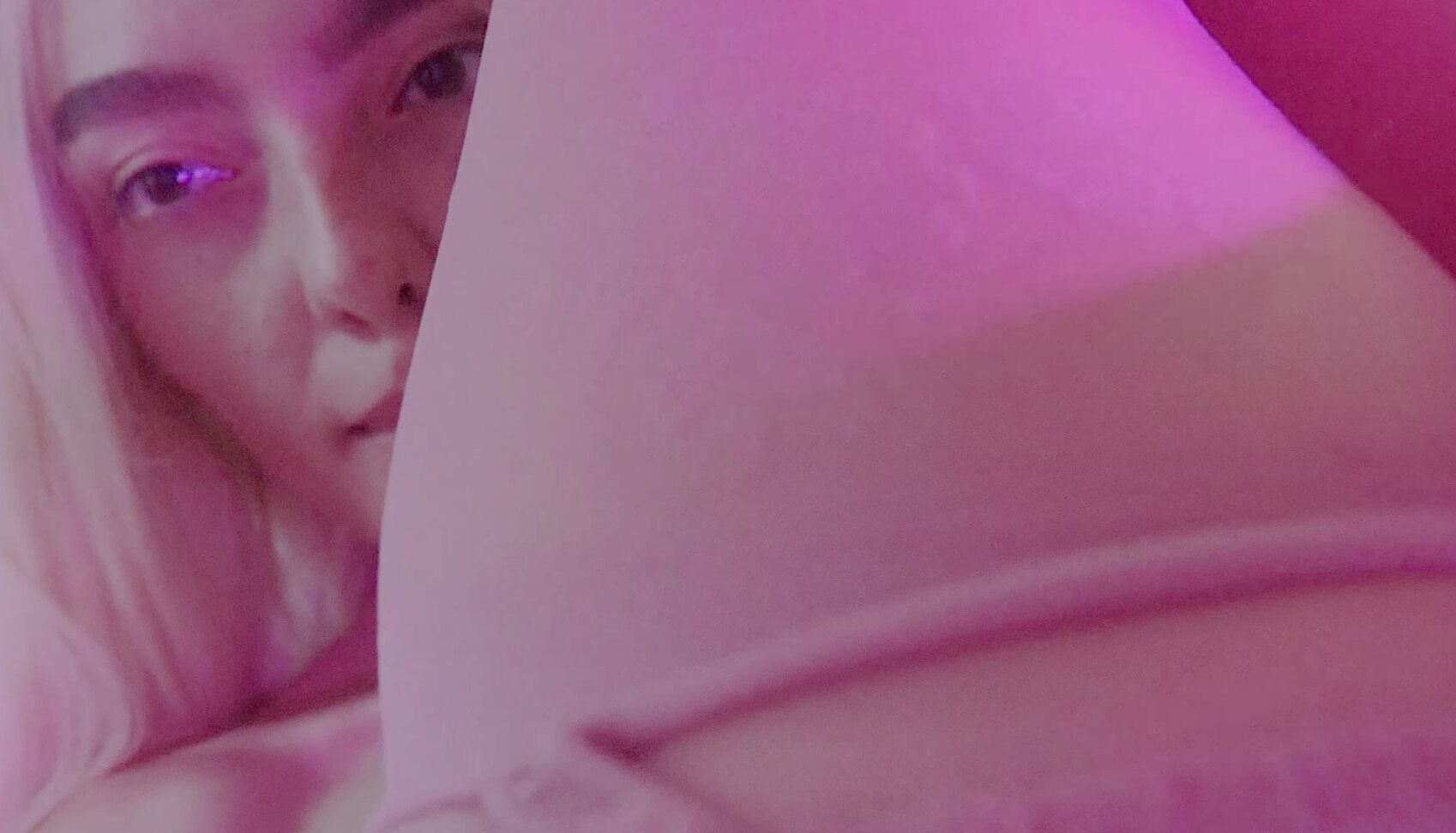 Blonde, Butt Plug, Glass Dildos, Long Hair, Wig Fetish fruitsforbats dreamlike eventyour princesss orgasms ManyVids