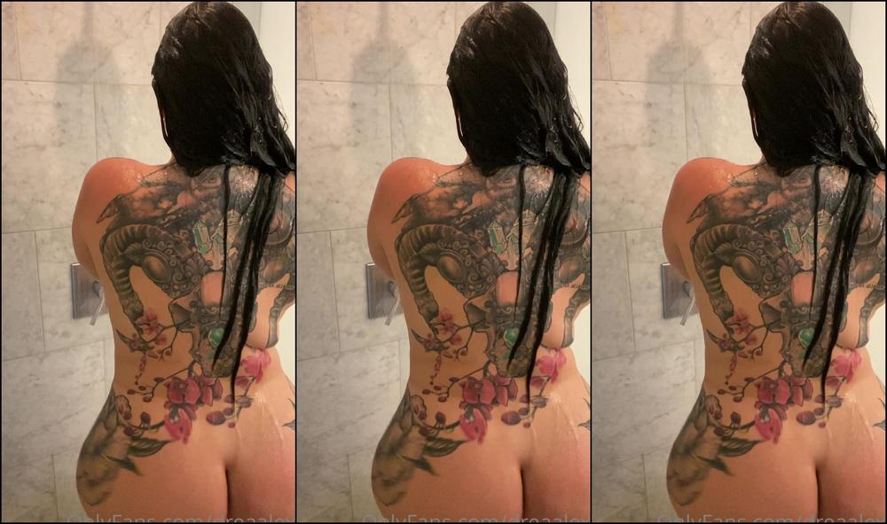 Dreaalexa This Is How Girls With Long Hair Wash Their Hair Rest Of This Video Being Sent In The