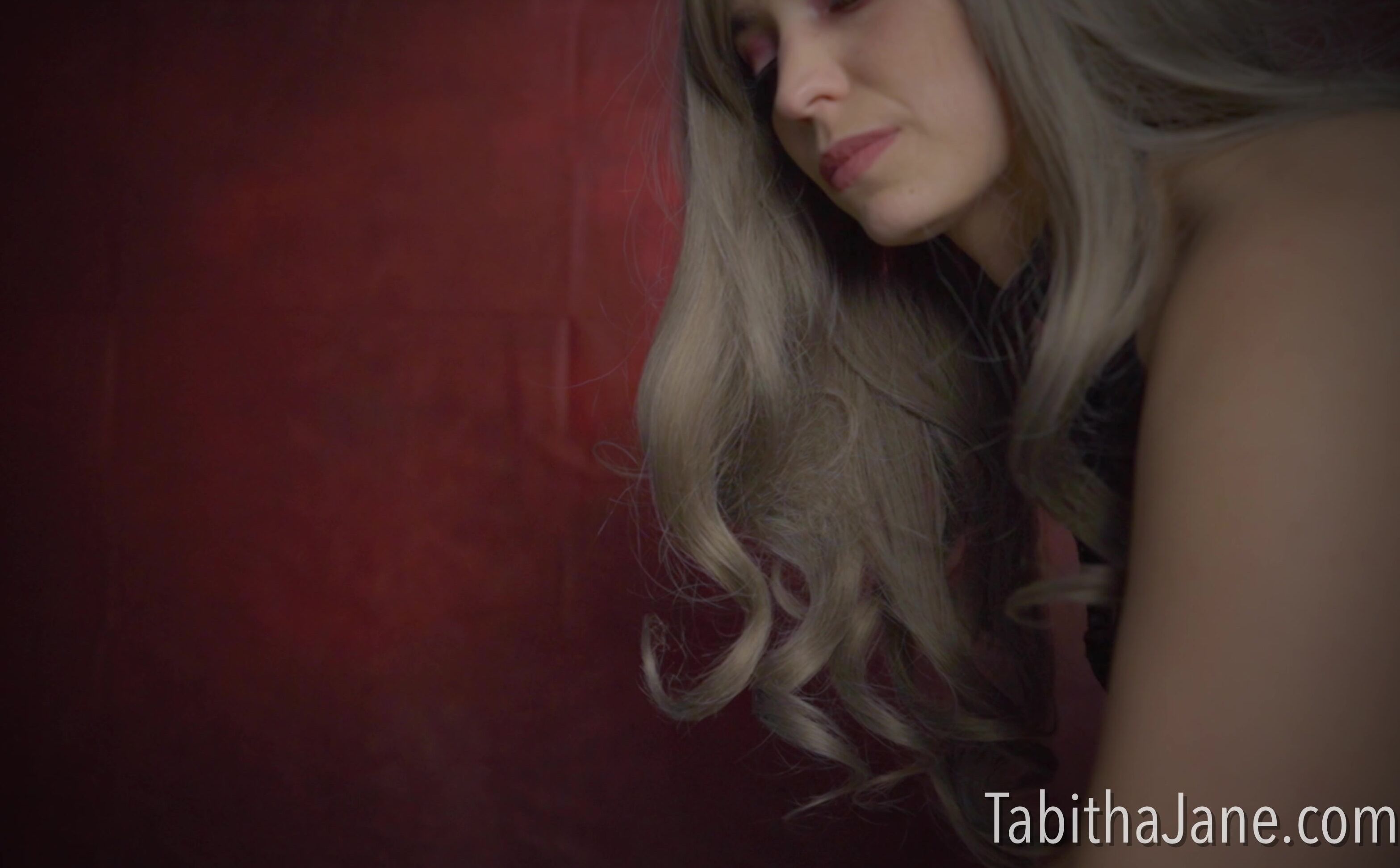 "TheTabithaJane" femdom, spanking, corporal punishment, domination, hair brush spanking, sfw Spanksgiving Celebration Day 3 Manyvids