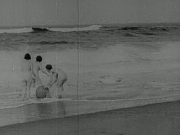 Nudist Recruits They Wear No Clothes_1 SiteRip