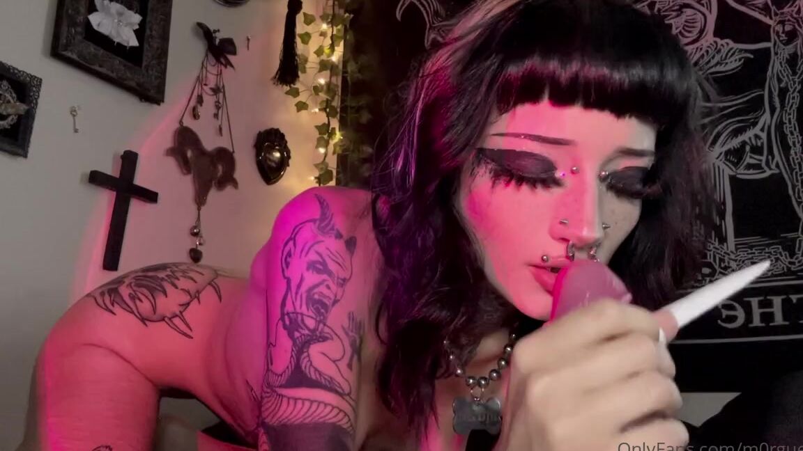 M0Rguekitty Onlyfans I Finally Got My Squirting Dildo Yesterday And I Was So Excited To Use It I Haddddd To Do A Little L5Kp