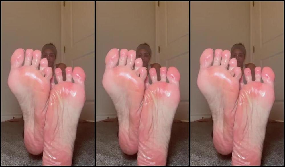 Feetluver32 Nicknamed Feetluver32 01 17 2025 Onlyfans Video Pov You Order A Custom Video From Me