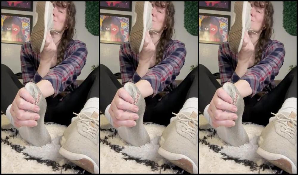 Athletoes Nicknamed Athletoes Onlyfans So Glad To Be Out Of Those Shoes 25