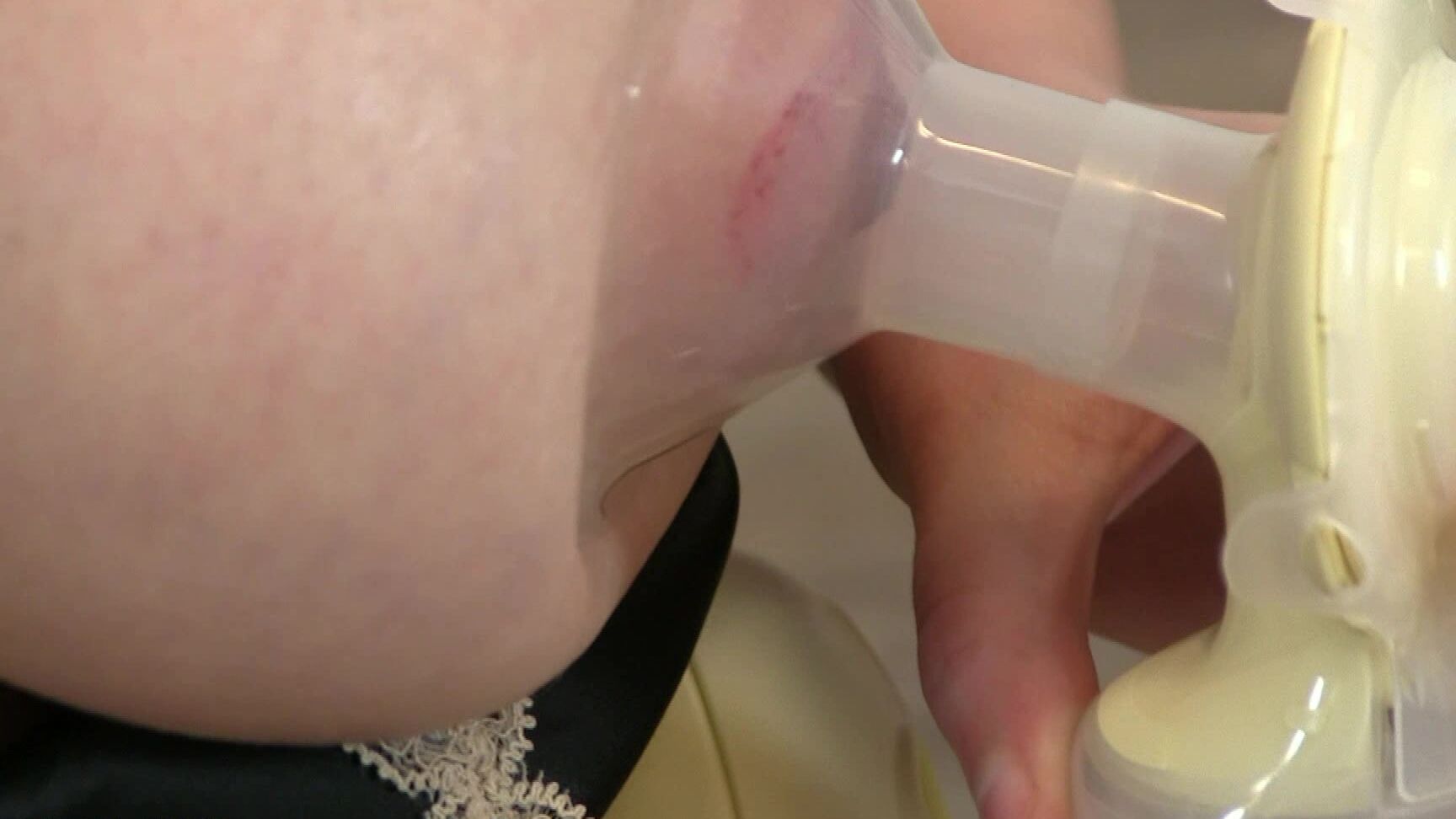 BDSM, Bondage, Pumping Alais new cow HuCows.com