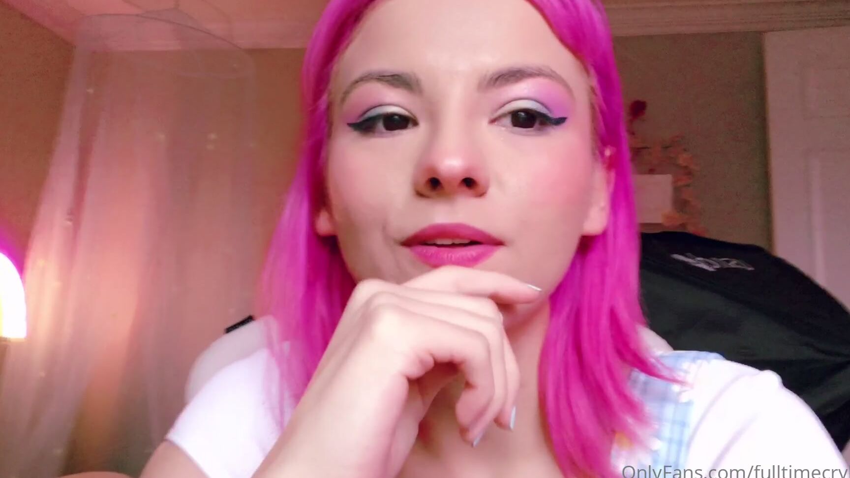 Luvcoregf A Little Update For You D This Video Is Just Me Talking Spoiler I M Closing Customs For