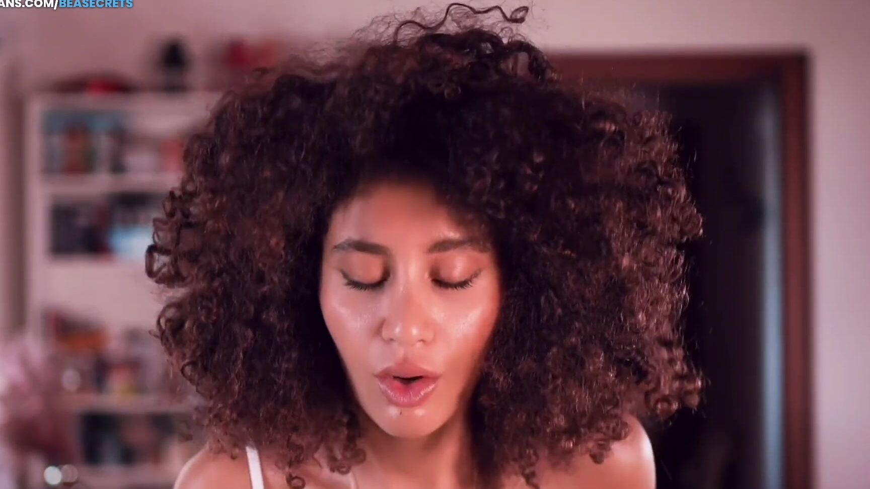 "Beatrice Segreti" Fuck Machine, Orgasmo, Orgasm, Dripping Wet Pussy, Creamy Pussy, Standing Fuck, Creamy Masturbation, Fucking Machine, Female Orgasm, Orgasmo Cremoso, Italiana, Ragazza Italiana, Italiana Scopata, Dildo Cum, Dildo Fuck, Scopata In P