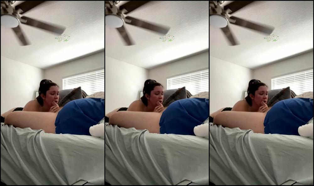 thatmilfamelia-16-12-2021-2303727064-stream-started-at-12-16-2021-05-34-pm