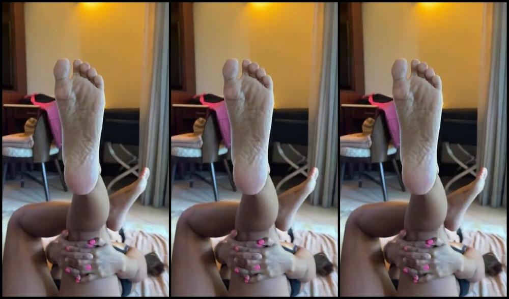 Alexia Ramsey Onlyfans Some Unplanned Recordings I Found In My Phone S Camera Roll From My Last Trip Uncutbts Also Shoul