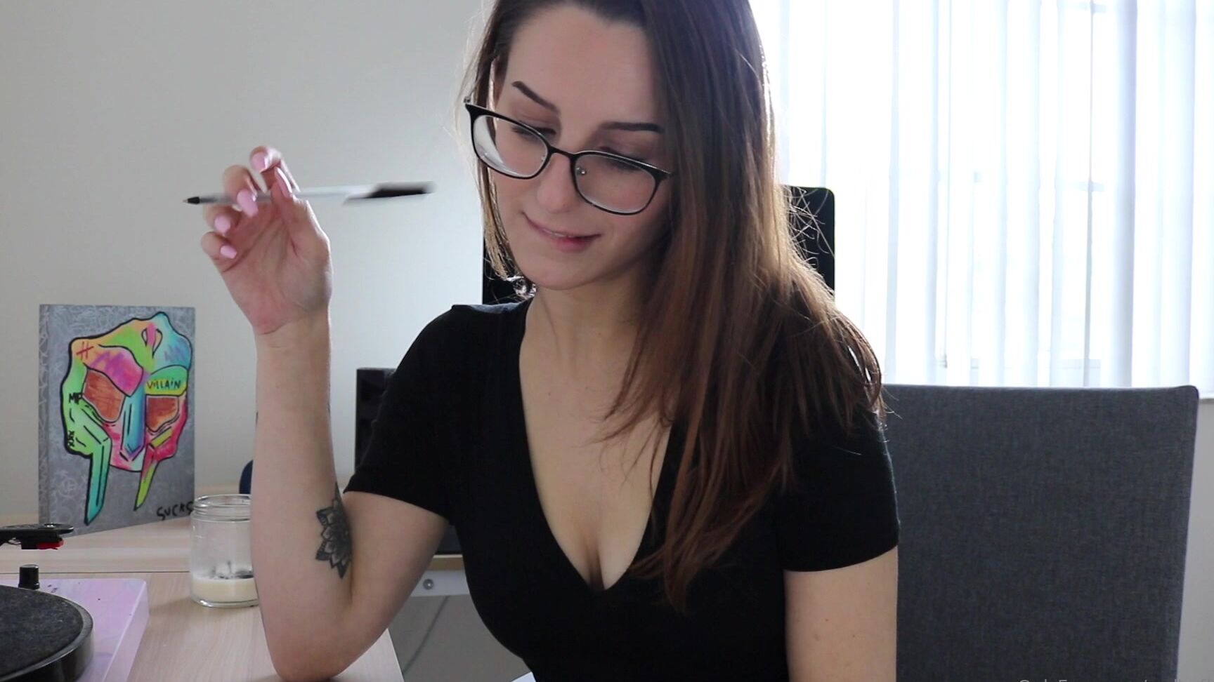 sadbaffoonmv-10-04-2020-223976245-co-worker-secretly-cums-for-you-check-your-messages-for-the-full-vid