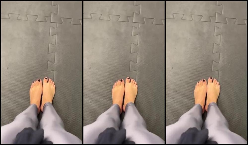 Caliupe Feet Nicknamed Caliupe Feet Foot Fetish 03 09 2024 Onlyfans Video Desconfio Que Um Colega Que Faz Muay Thai Comigo E Podo Ontem De Noite Eu Comecei