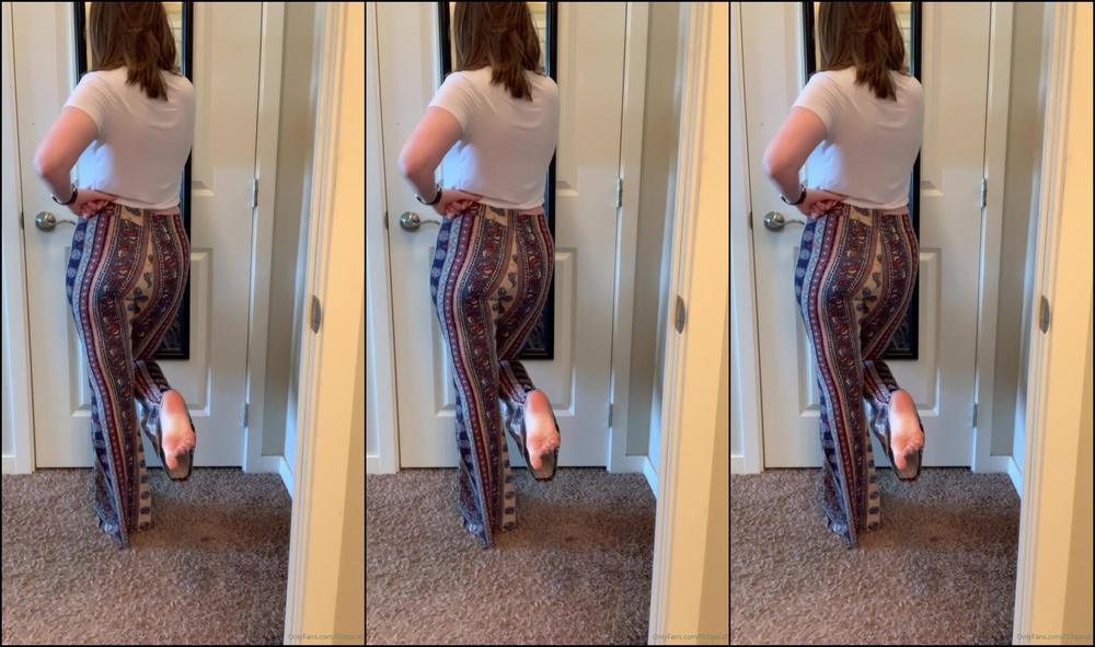 Freckled Feet Pov What My Fianc Sees When I Get Ready In The Morning