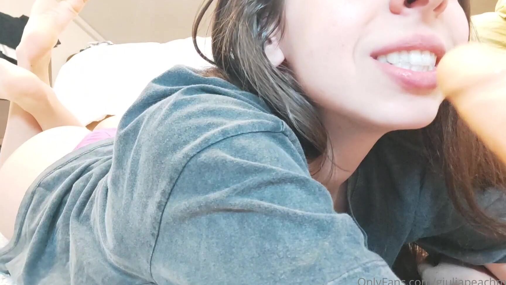 Giuliapeachxx My Favourite Hobby While We Spend Some Time Together I Show You My Favourite Hob