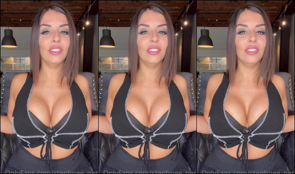 Stephnee Perri This Month S Q A Enjoy