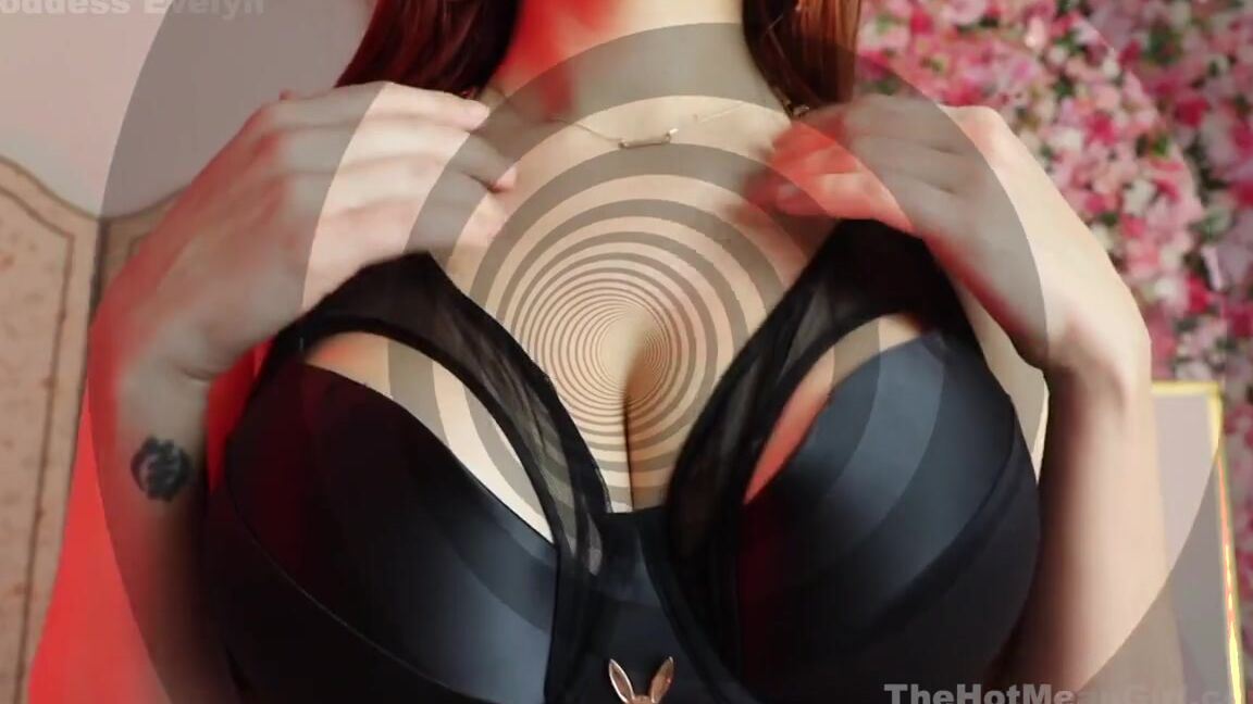 Goddess Evelyn Nicknamed Thehotmeangirl 03 21 2024 Onlyfans Video Just Let Your Mind Go Blank As You Play This Over And Over