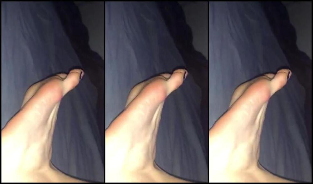 Goddessgaelle Nicknamed Badgaelle Onlyfans Petite Vido Que J Ai Oubli De Poster Hier Soir Pour Vous Dire Bonne Nuit