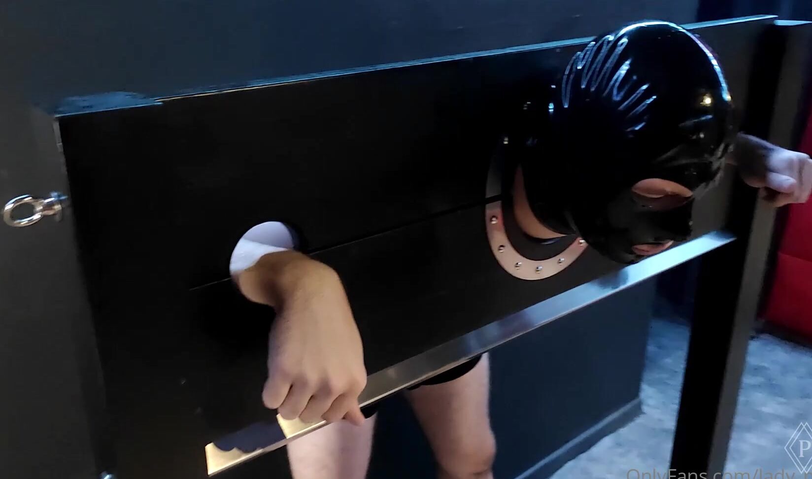 Lady Perse Do You Like Spitting This Time I Locked My Slave In The Stocks And Humiliated Him With A