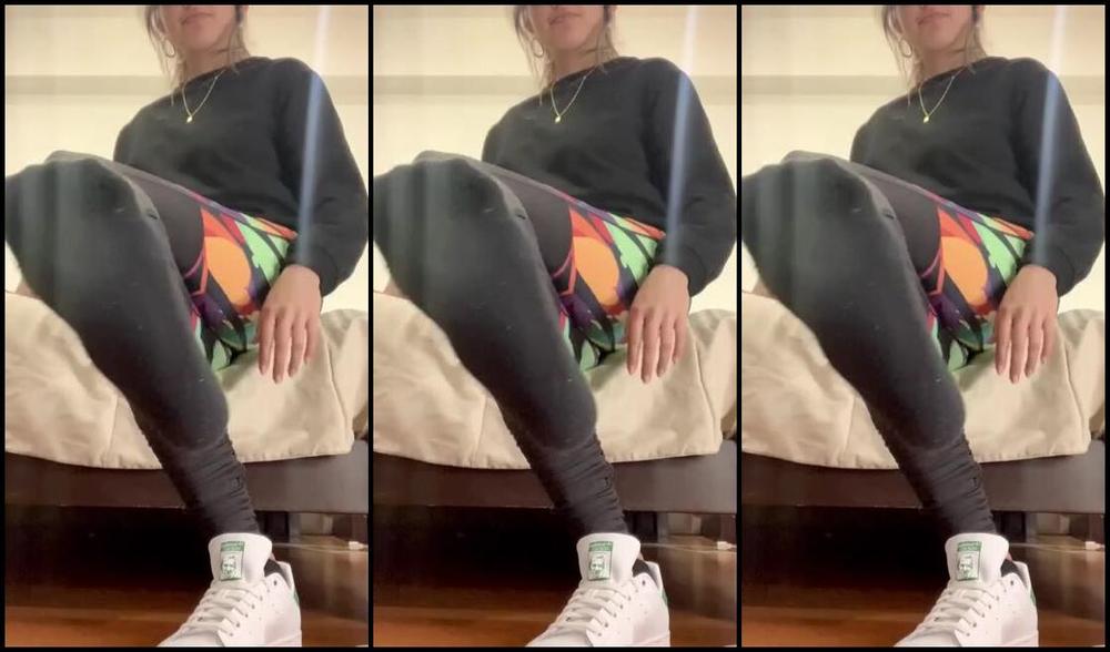 Mistress Enola Onlyfans I Filmed This For My Foot Bitches Comment Tip And Like Keep Your Renew On New Clip Is Comingp