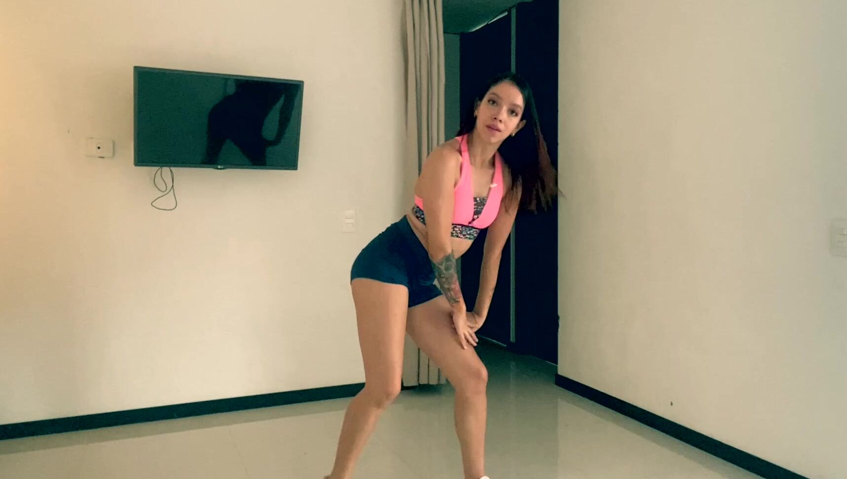 Creampie,Dance,Blowjob,School Girl,Role Play ariabaker make me dance captain ManyVids