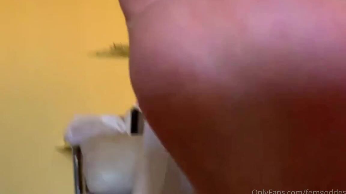 Femgoddesskira Onlyfans Russian Girl Humiliates You Zuj