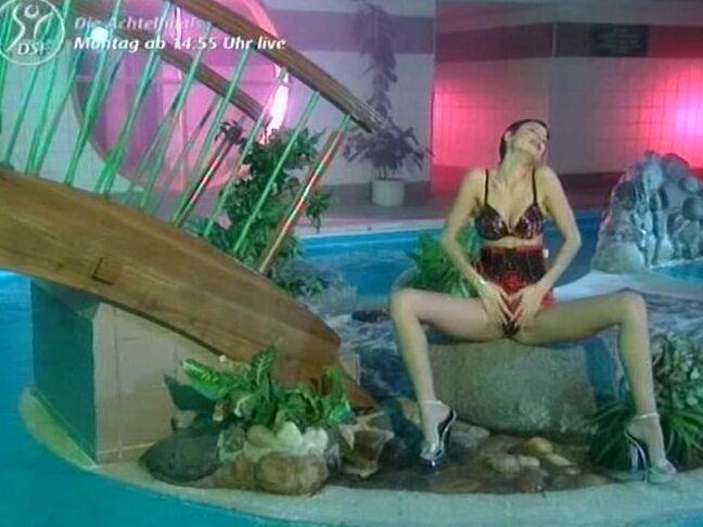 Olivia De Treville Dsf Sexy Sport Clips Schwimmbad 136 1