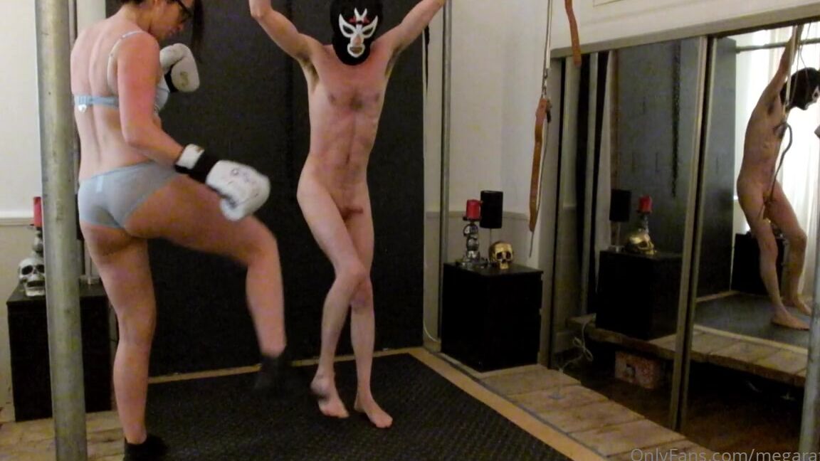 Megarafurie Muay Thai Punchbag Serving Mistress Megara Is A Rewar