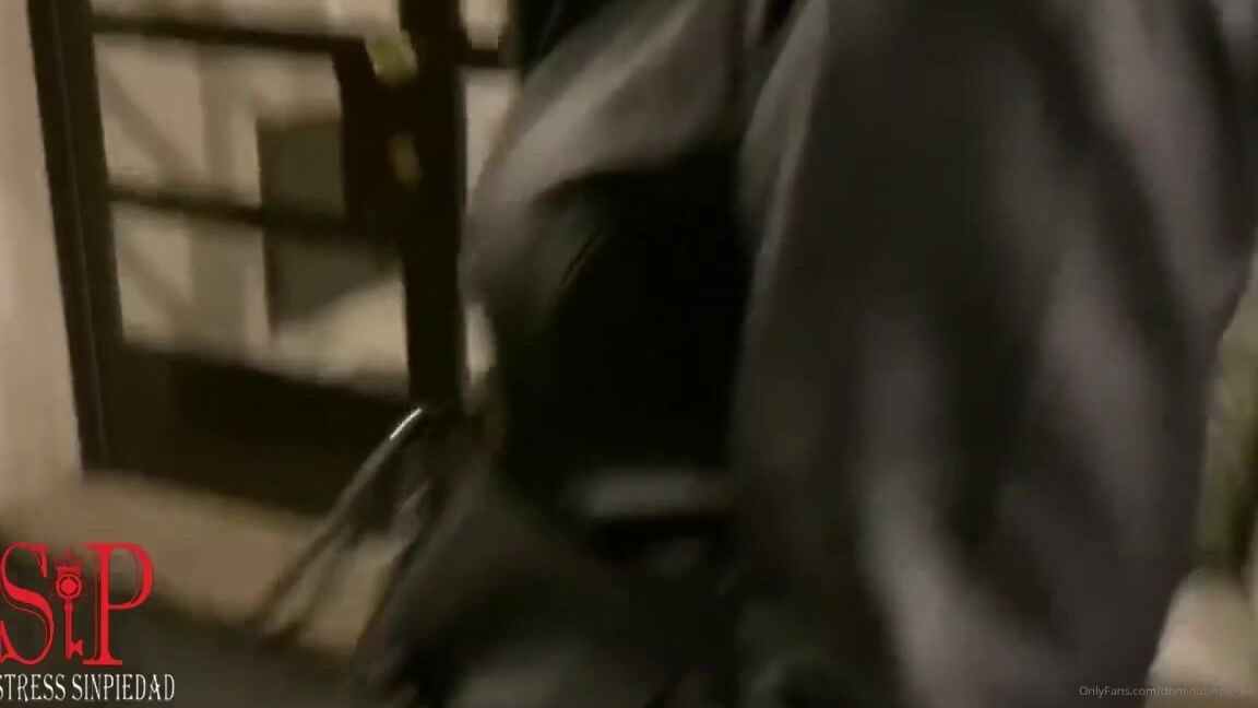 Mistress Sinpiedad Nicknamed Sinpiedad Onlyfans Last Nigth Walking With Leather Outfit In Madrid Would You Like To Come After My Heels