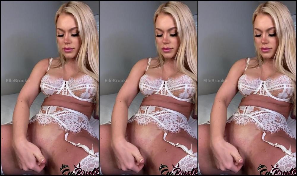 Thedumbledong This White Set Is So Cute I M So Fucking Horny I Covered My Fingers In My Pussy Juices