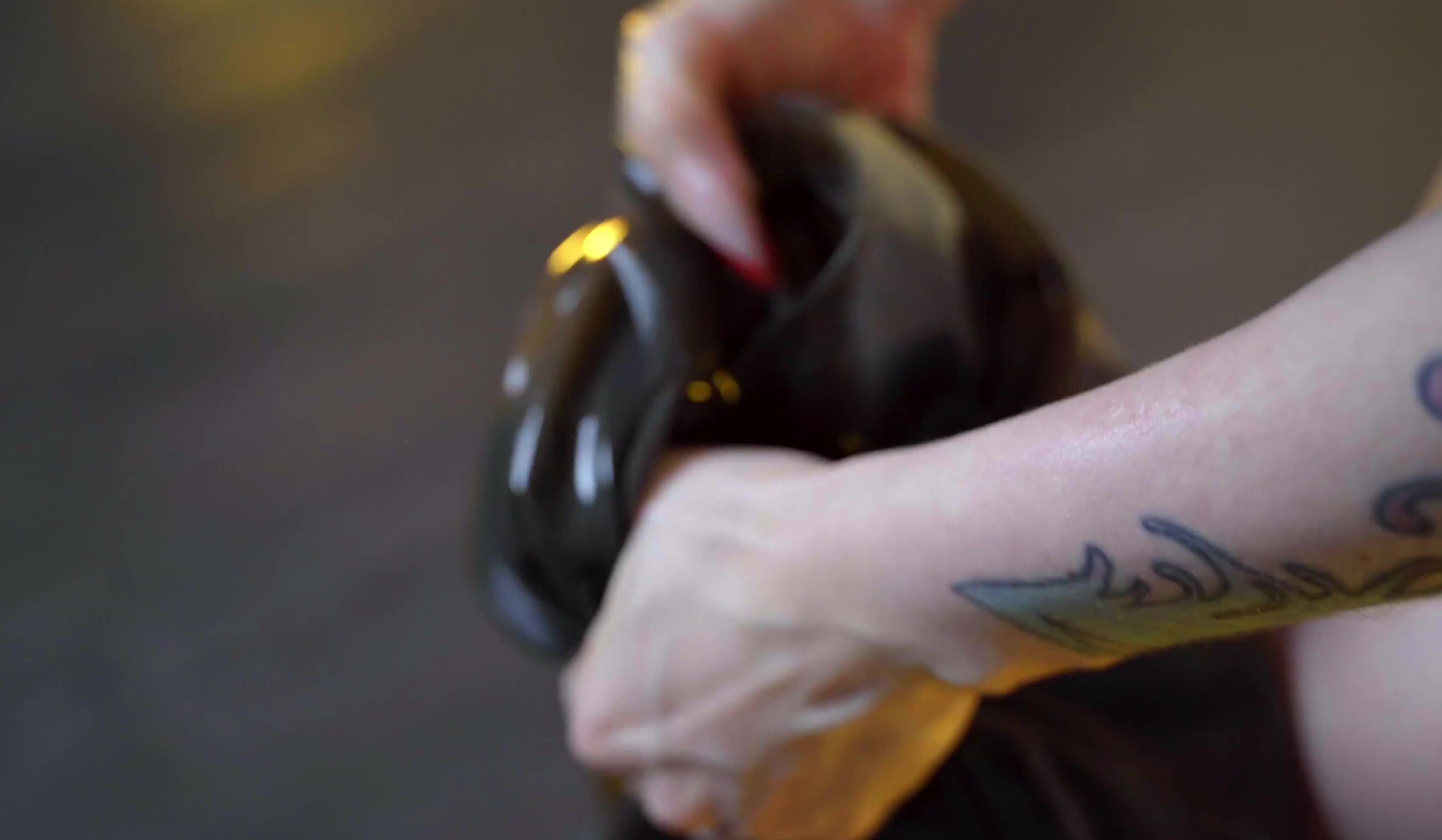 4K, Brunette, Latex, Liquid Latex, Nudity/Naked put-on-a-latex-catsuit-without-a-zipper ManyVids