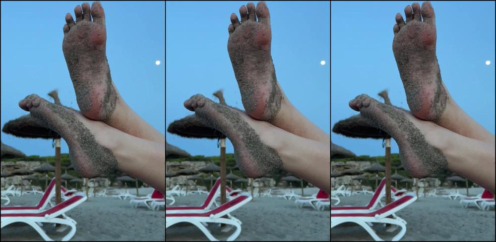 Babebarefootofficial If You Enjoy Water Play You Will Love This Video I Hope You Re Having A Fanta