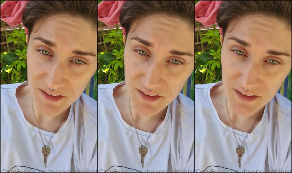 Hypnohedonista Keep Me Company While I Feel Bad I M Actually So Bad At Resting Tip So I Can Feel Justi