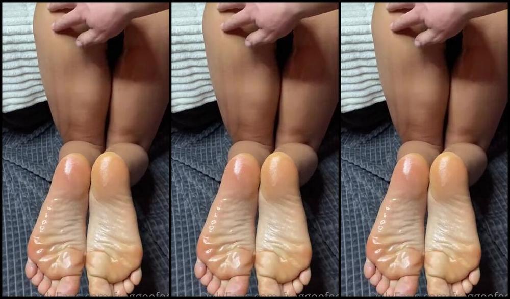 Froggeevip Onlyfans Would You Like To Put Oil On