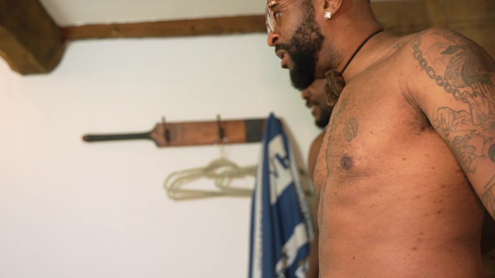 Laceyamourunlocked 3061789282 10 31 2023 Goldilocks And The 3 Bears Goldilocks Finds Someone Has Eaten Her Porridge So Goes Through The