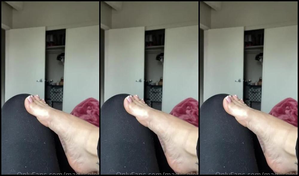 Goddess Mads Nicknamed Mad4Soles Onlyfans Hoping Of Doesnt Falsely Flag This Post As Well I Promise All My Content Is Solo Not Sure How