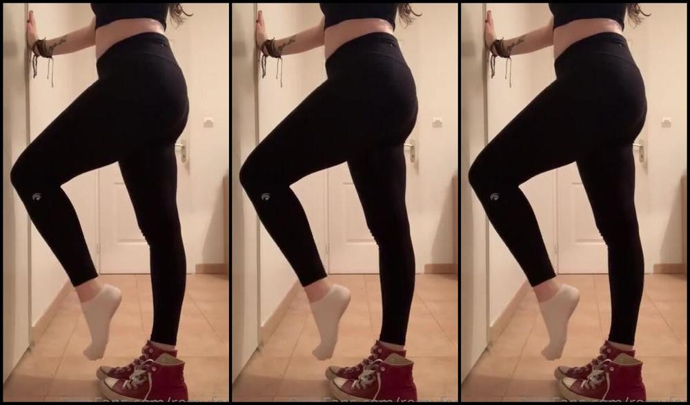 Romy Feet Nicknamed Romyfeet Onlyfans Shoes Off After Workout Would You Like To Be With