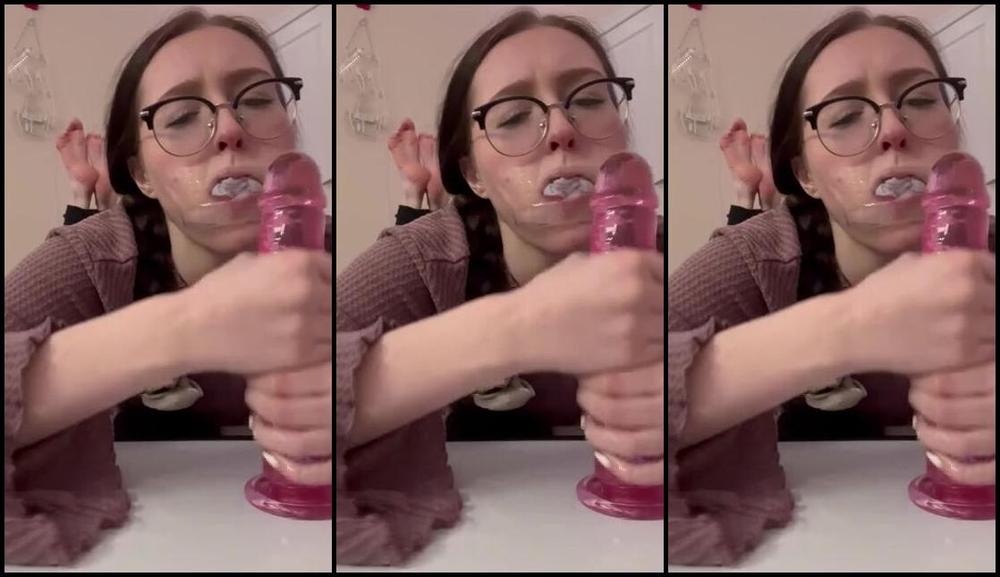 Becca Foxx Aka Foot Fetish Sizeelevens Onlyfans Tied Up In The Pose With Socks Gagging Me Ducted Taped Shut With A Giant Dildop