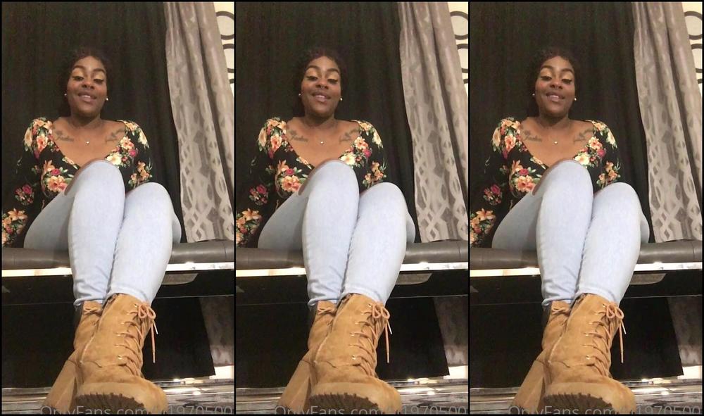 Queensizesexyfeet These Boots These Socks Peeeeyeeeeww