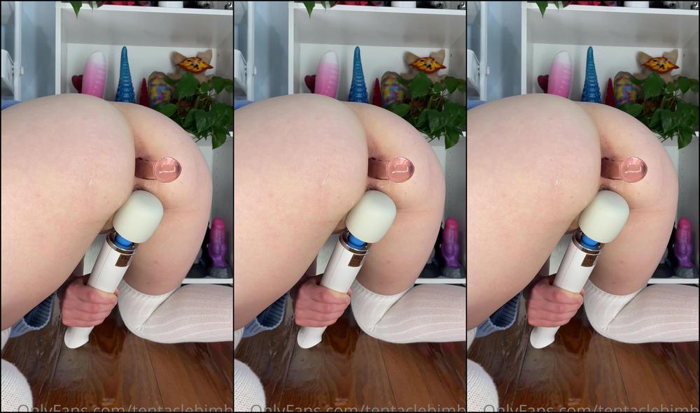 Tentaclebimbo Using Some Glass Toys To Warm Up My Ass