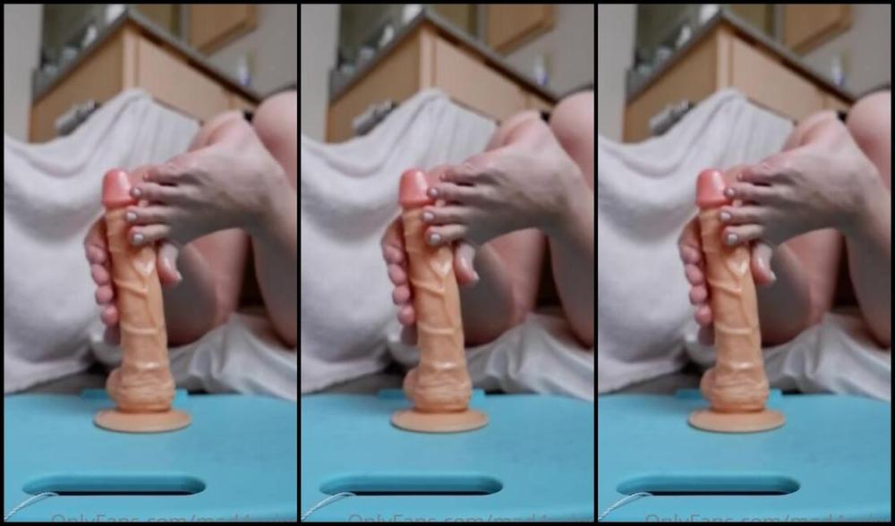 Goddess Mads Nicknamed Mad4Soles Onlyfans This Is One Youre Gonna Want To Sit Down For And Probably Pull Your Cock Out And Pretend Im