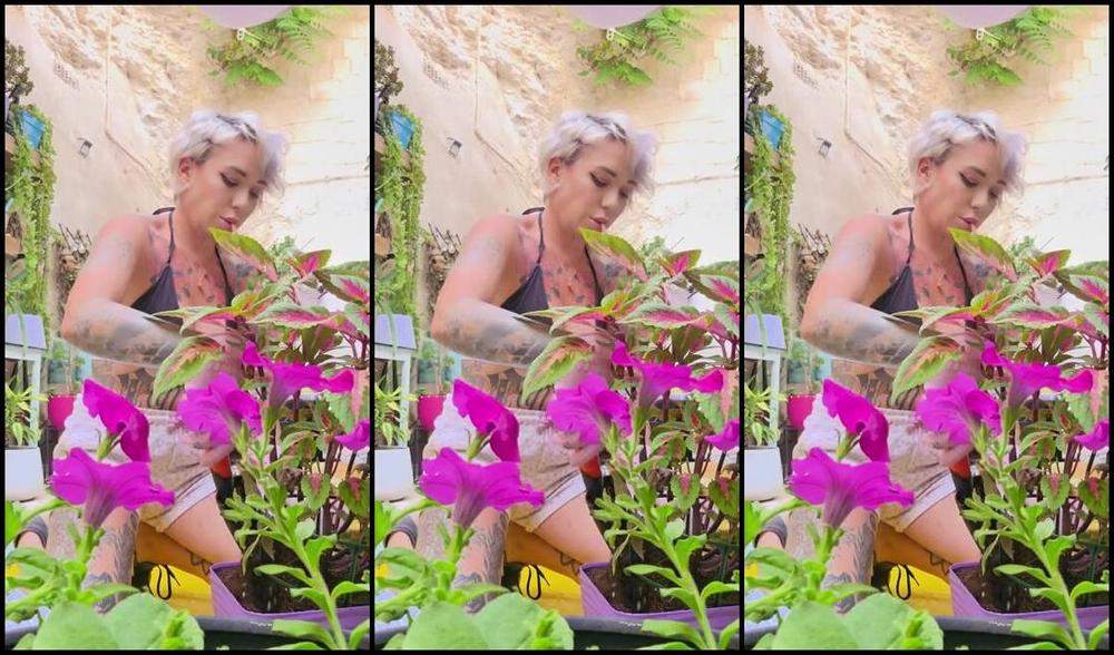 Queen Kinkerbell Nicknamed Kinkerbell23 Onlyfans Something A Little Different Some Behind The Scenes Footage Of Kinks In Her Happy Place