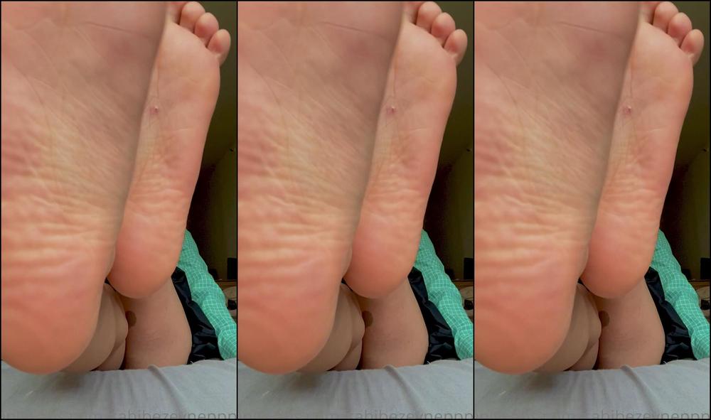 Sahibezeynepppp See My Soles Up Close