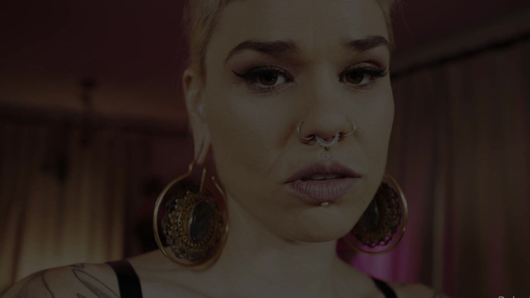 Rubyriots 3231846709 04 11 2024 Erotic Strap Tease