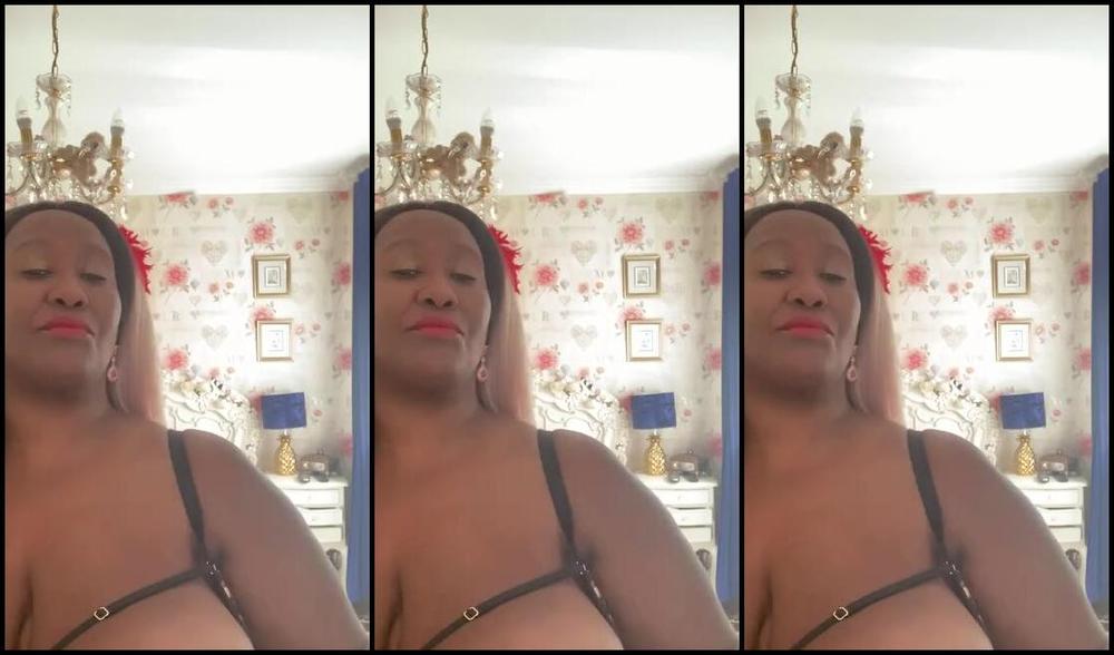 Madam Caramel Onlyfans Armpit Sniffing Dog This Was A Custom Clip I Can Now Upload Here Slightly Hairy Armpits