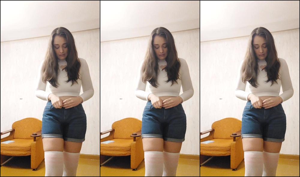 Fuck Toy 02 Intruder Pee And Masturbation