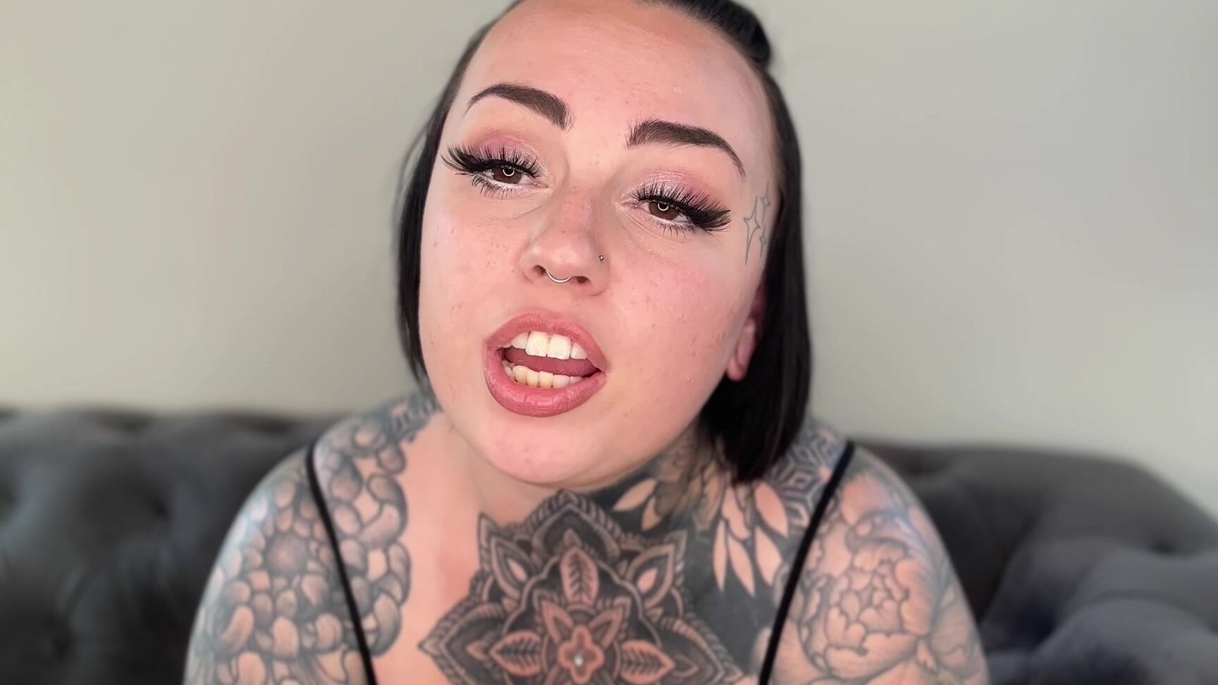 "MissValentina" cbt, cbtinstruction, femdom, femdompov, smoking Cruel Smoking CBT manyvids