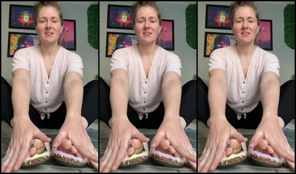 Athletoes Nicknamed Athletoes Onlyfans My Slippers Definitely Need To Be Cleaned