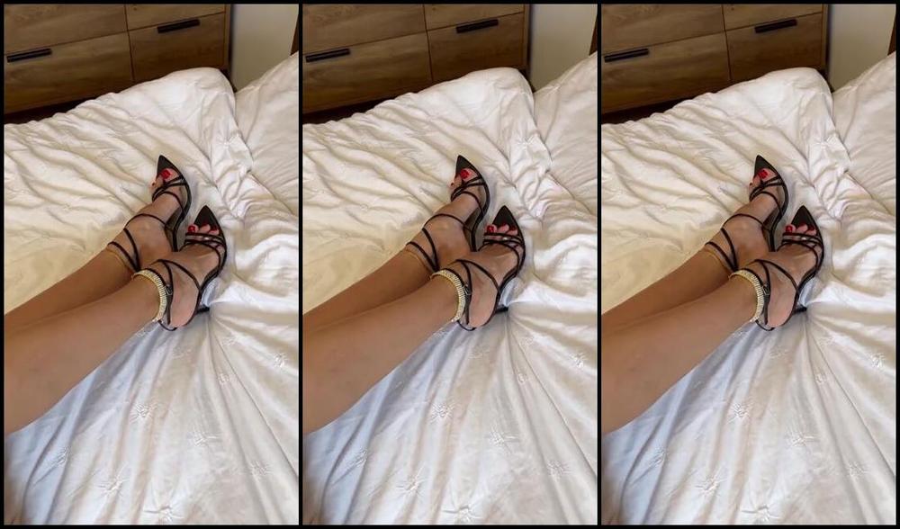 Heels Of Mine Nicknamed Heelsofmine 04 02 2024 Onlyfans Video Shiny Outfit Sexy Heels Perfect Red Pedicure Miniwhat Else Do You Need To Be Happy