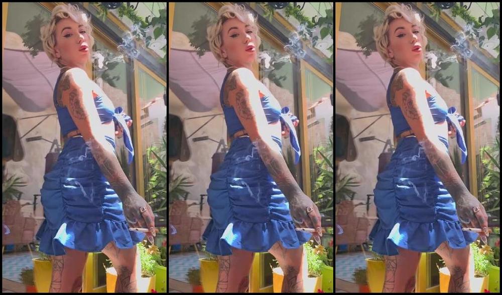 Queen Kinkerbell Nicknamed Kinkerbell23 Onlyfans Two Videos In One Ive Spent Alot Of Time Outside Recently Organising Plants And Painting Creating Noq