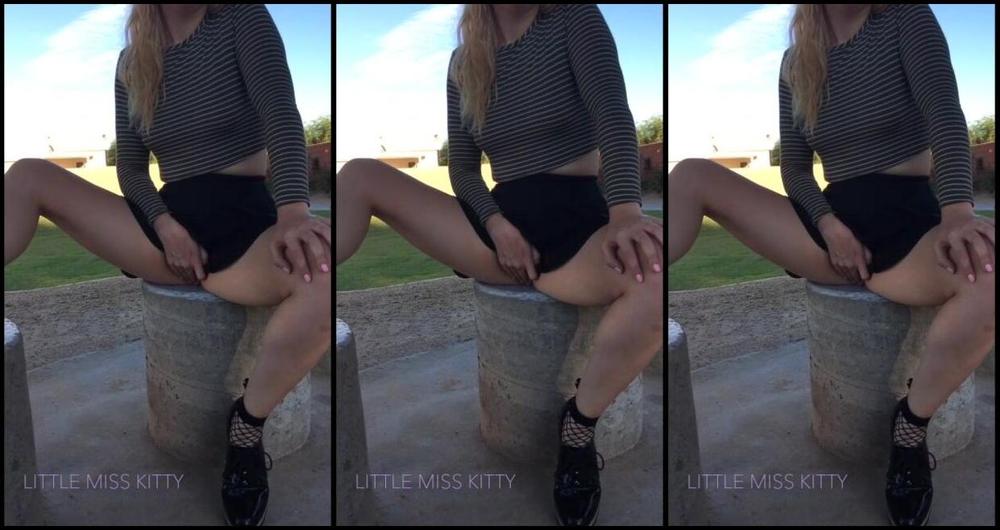 Littlemisskitty Caught Public Play