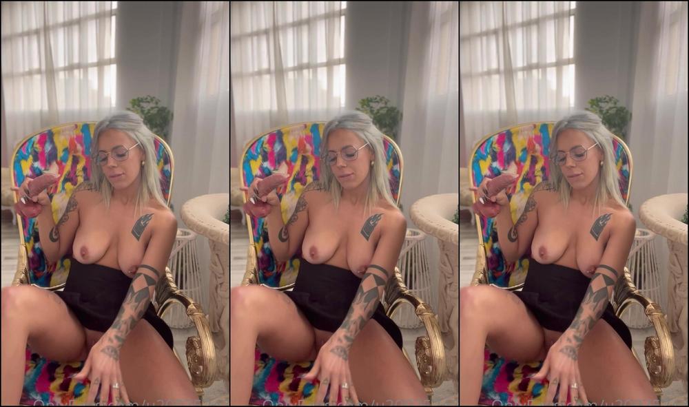 Stephotsisnatasha Sexy Nerdy Cosplay Want To See Me Taking My Clothes Off For You Love I Play With