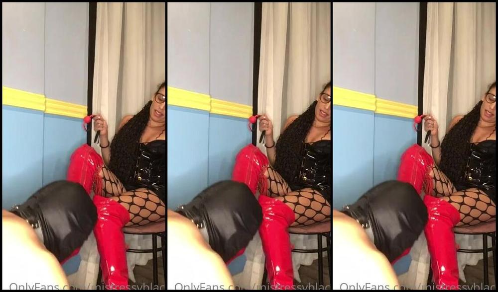 Mistress V Black Nicknamed Mistressvblack Onlyfans Worship Begins With Boots A Adorao Comea Pelas Minhas Botas